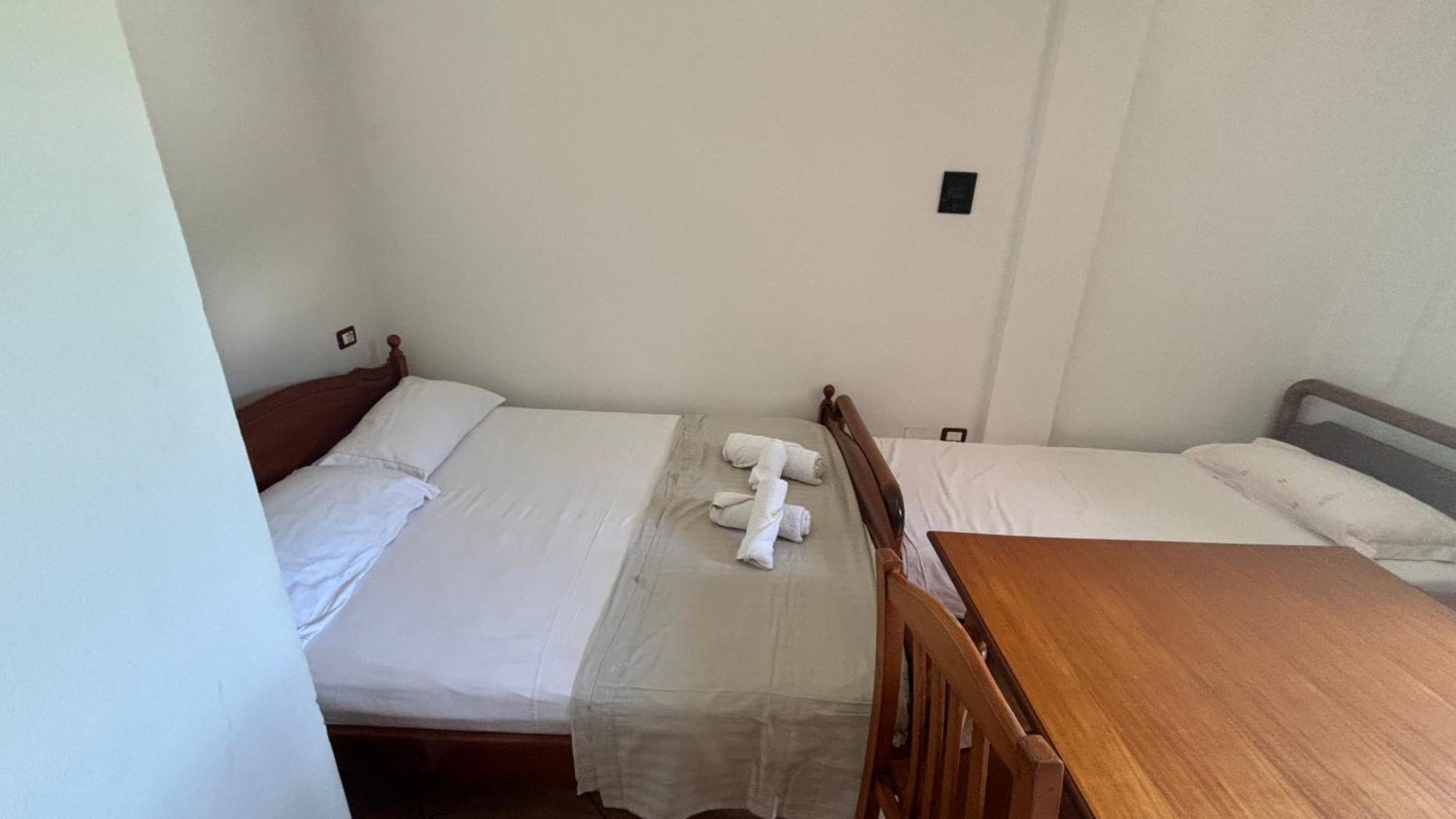 Besart Room Orikum Exterior foto